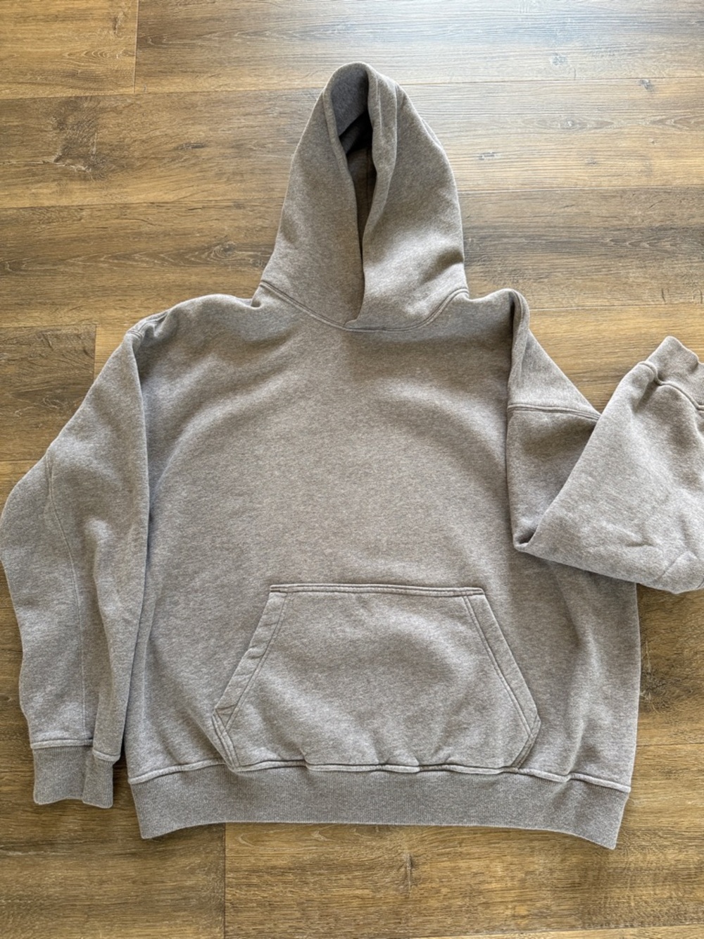 Abercrombie & Fitch Oversized Soft-Lined hooded Sweatshirt in Heather Taupe